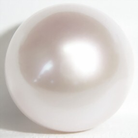 Pearl: Mineral information, data and localities.