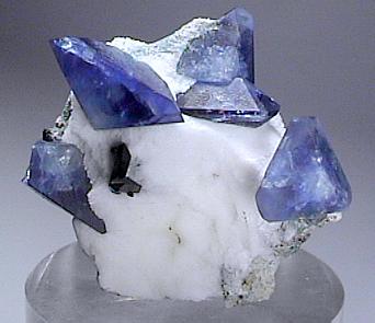 Benitoite : The Rarest Gemstone Found in the World only 